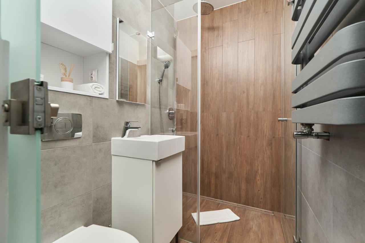 City Center Studio Wroclaw By Noclegi Renters Exteriör bild